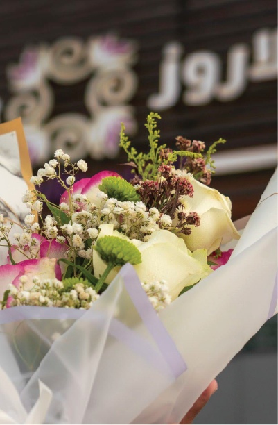 تنفيذ شعار وهوية معرض فلاروز في مدينة ينبع